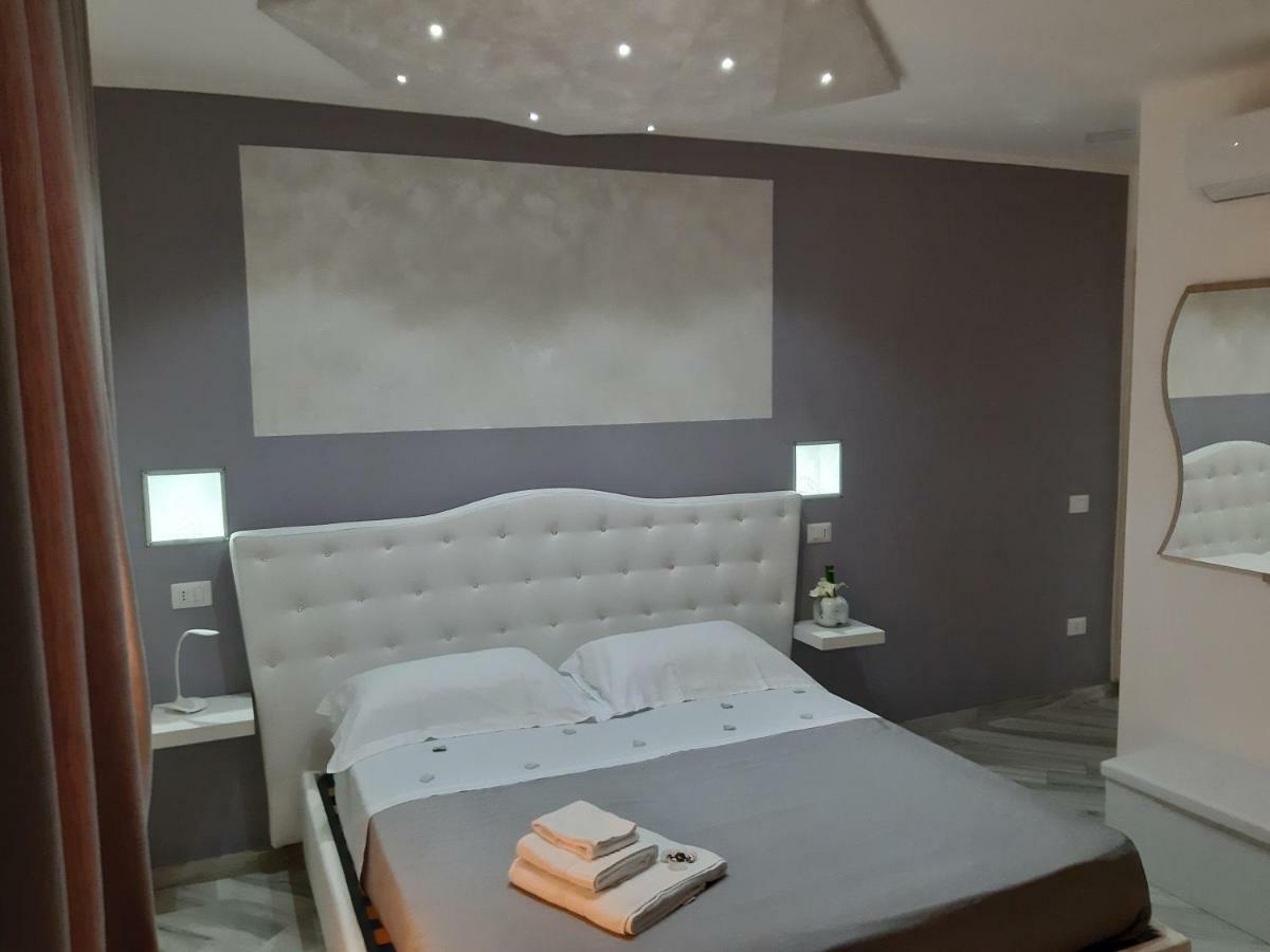 Il Diamante Bed & Breakfast Crotone Exterior photo